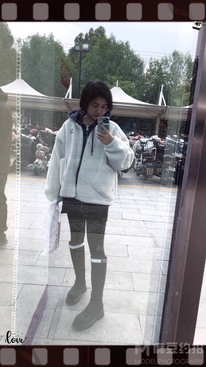 纪实模特