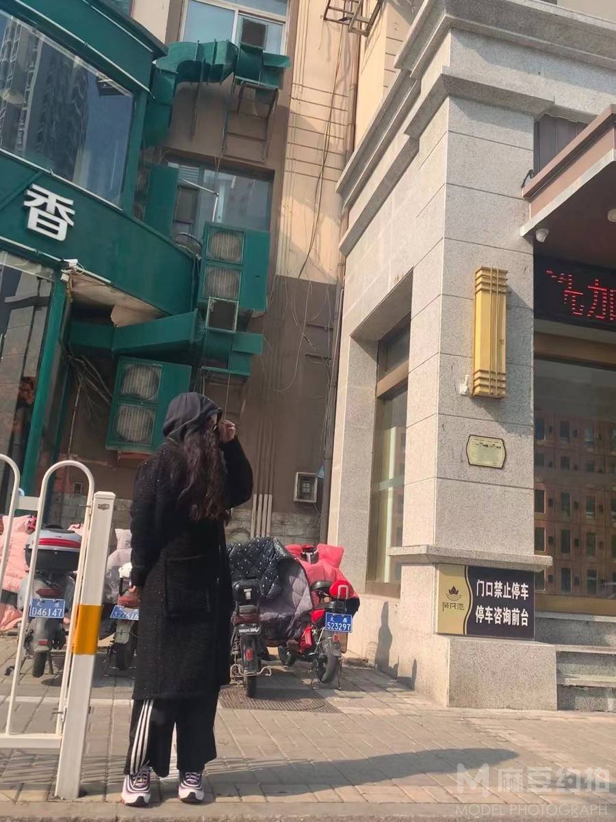纪实模特