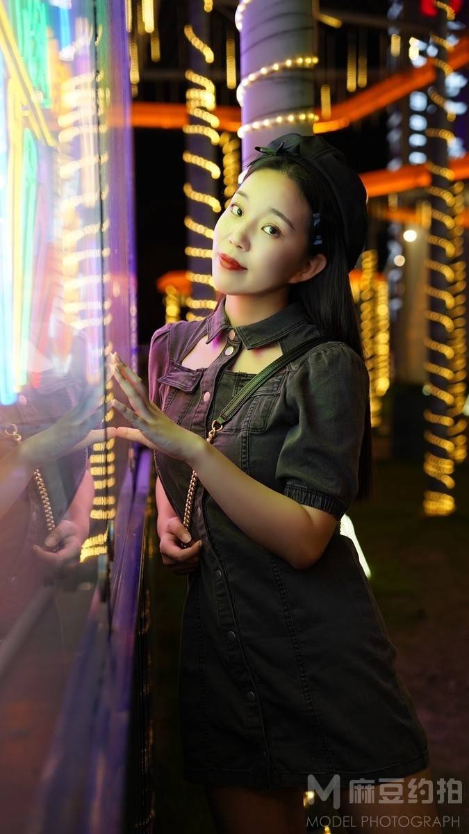夜景模特