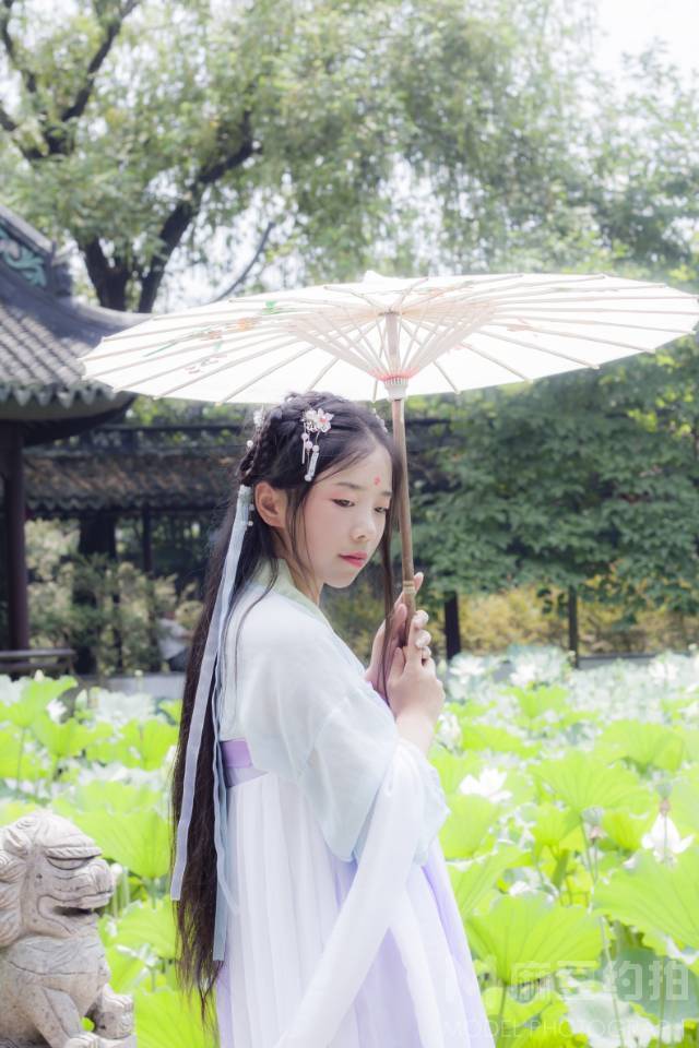 汉服模特