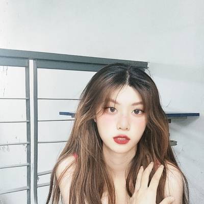 宝丽来模特