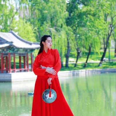 汉服模特