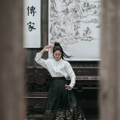 汉服模特