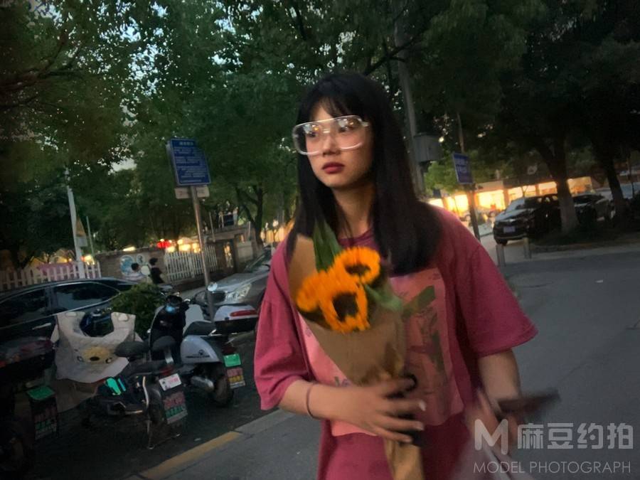 校园模特