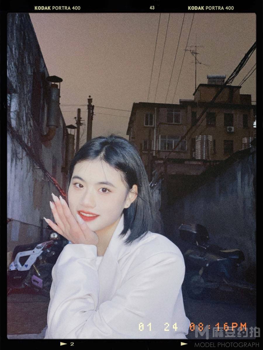 夜景模特