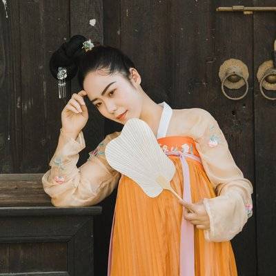 汉服模特