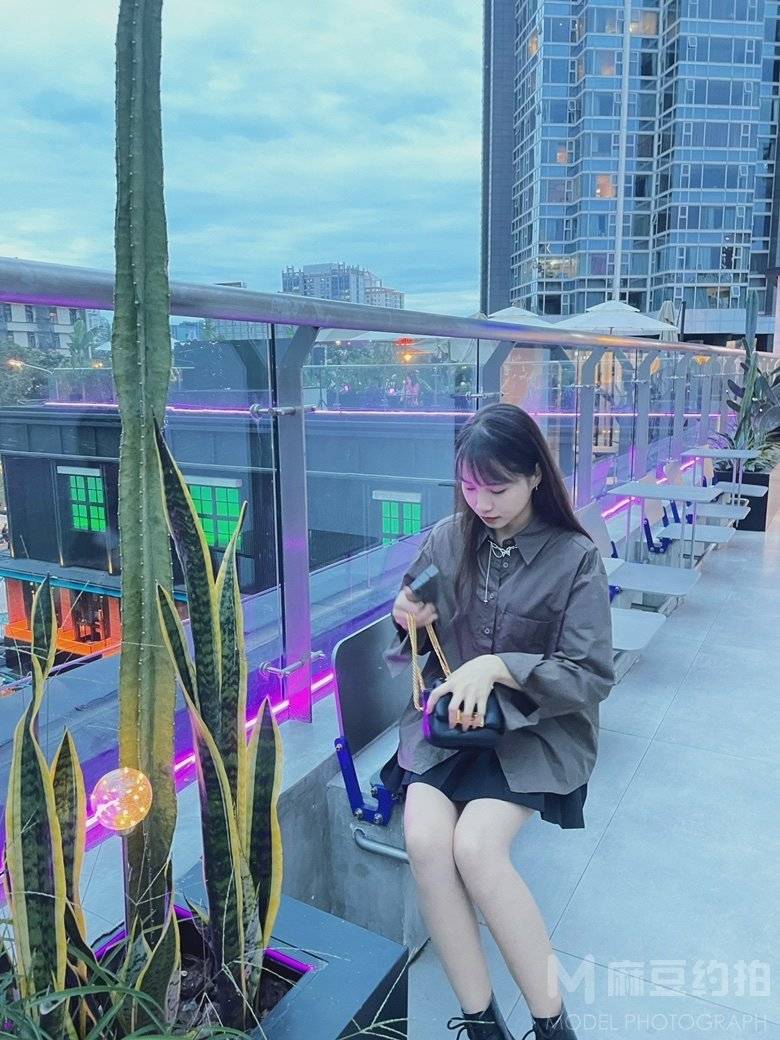 校园模特