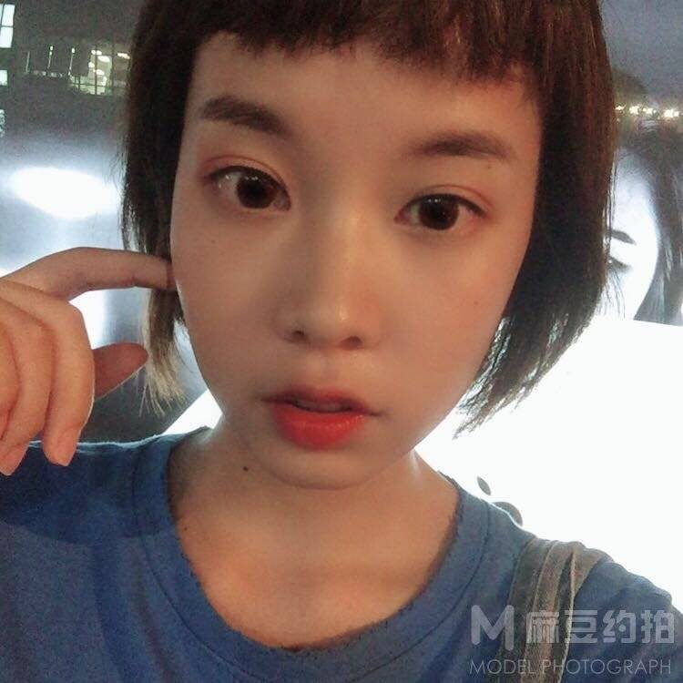 暗黑模特