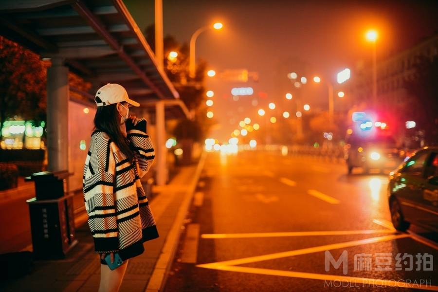 夜景模特