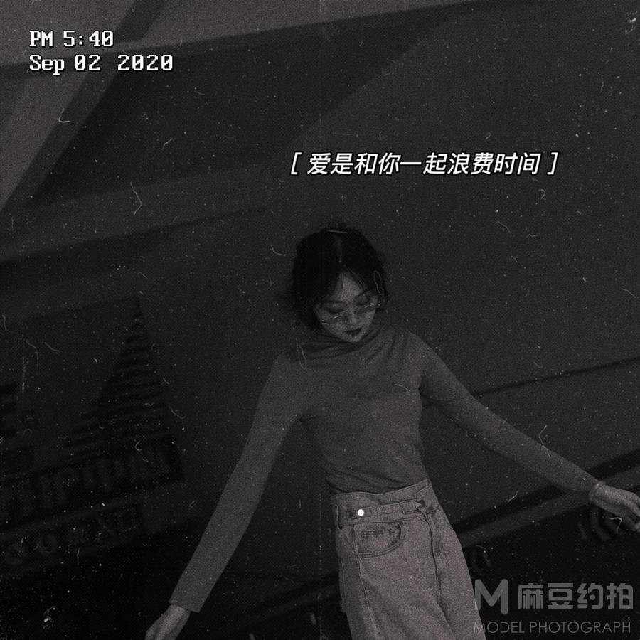 宝丽来模特