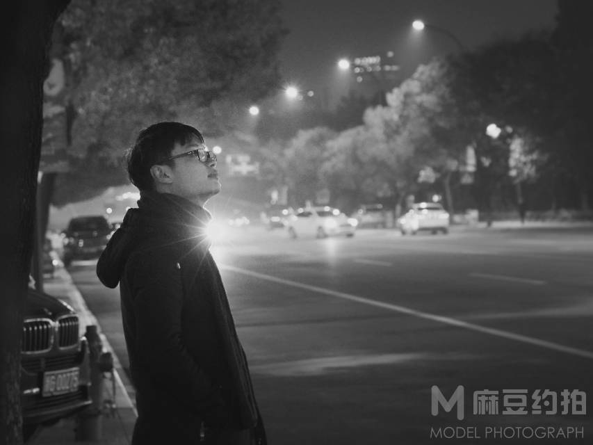 夜景模特