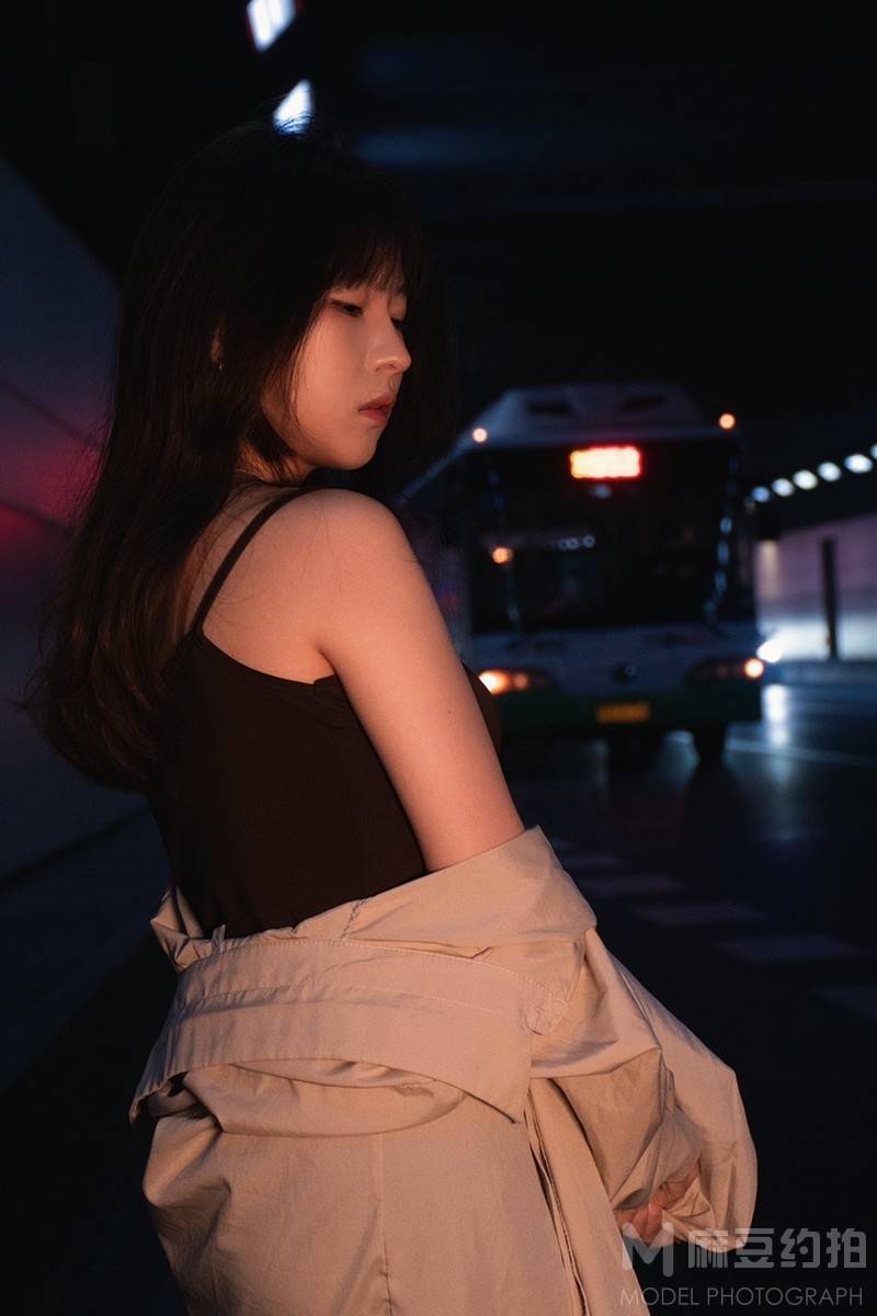 夜景模特