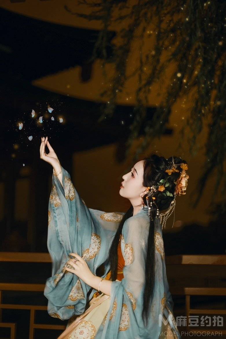古风模特