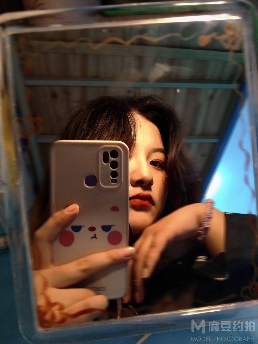 暗黑模特