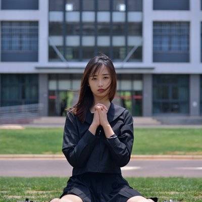 校园模特