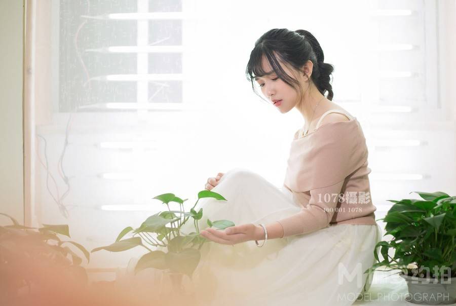 清新模特