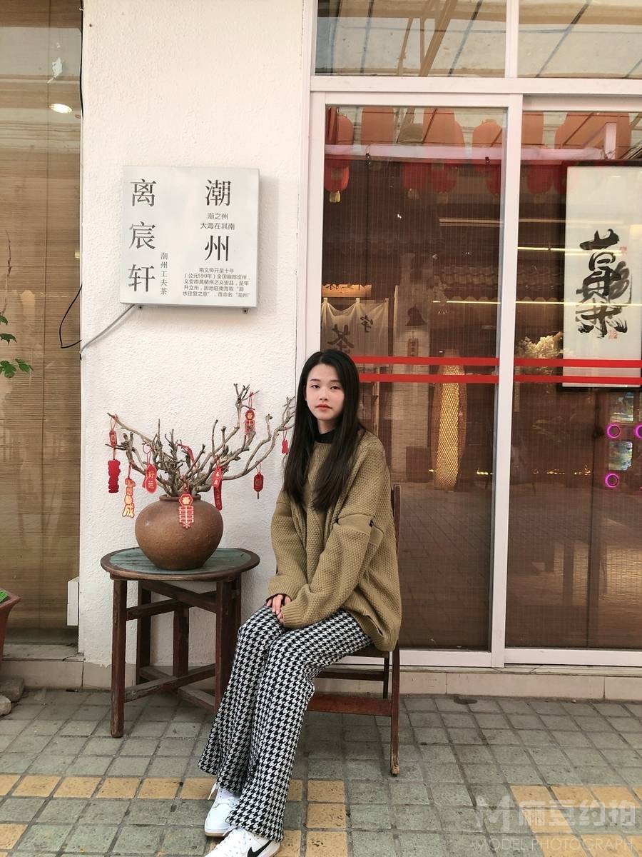 胶片模特