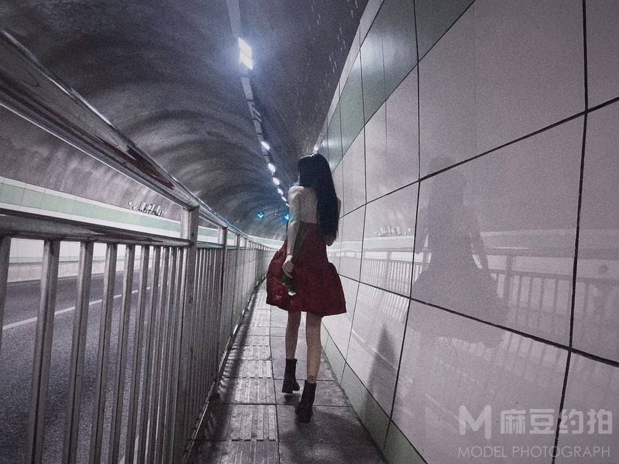 夜景模特