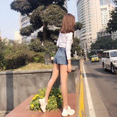 黑白模特