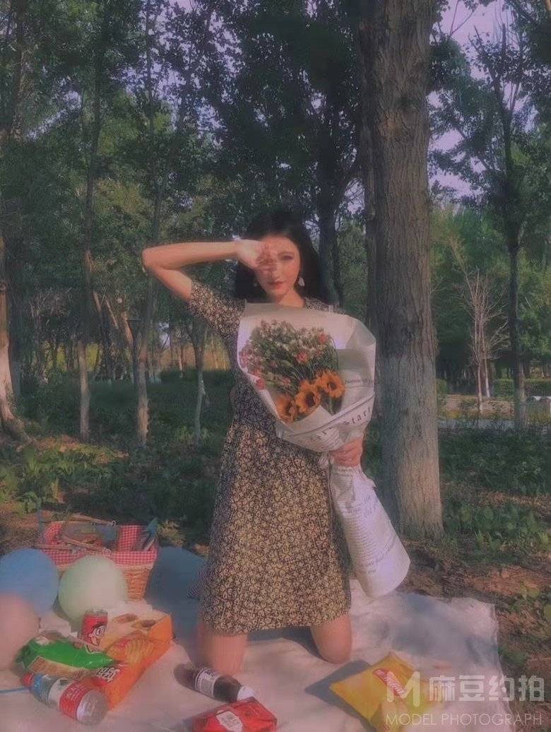 胶片模特