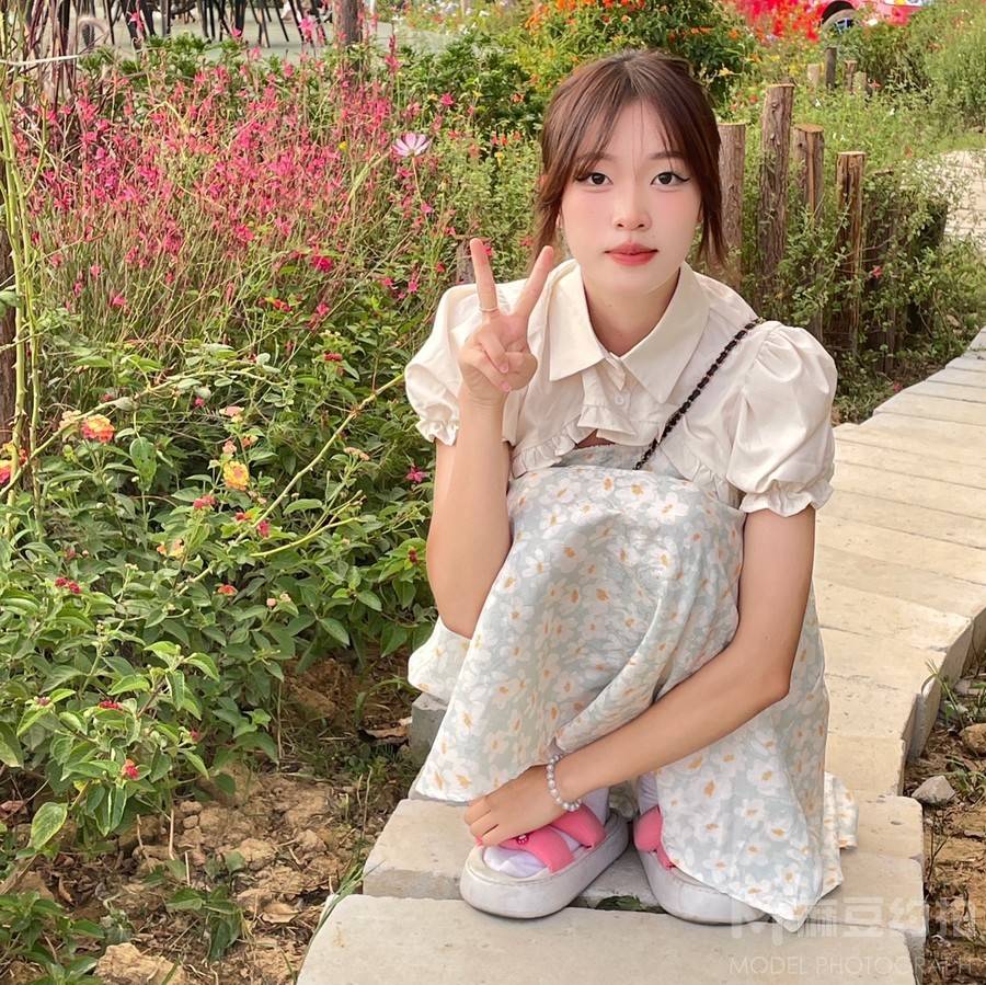 少女模特