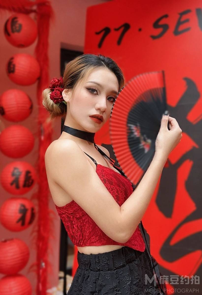 妆容模特