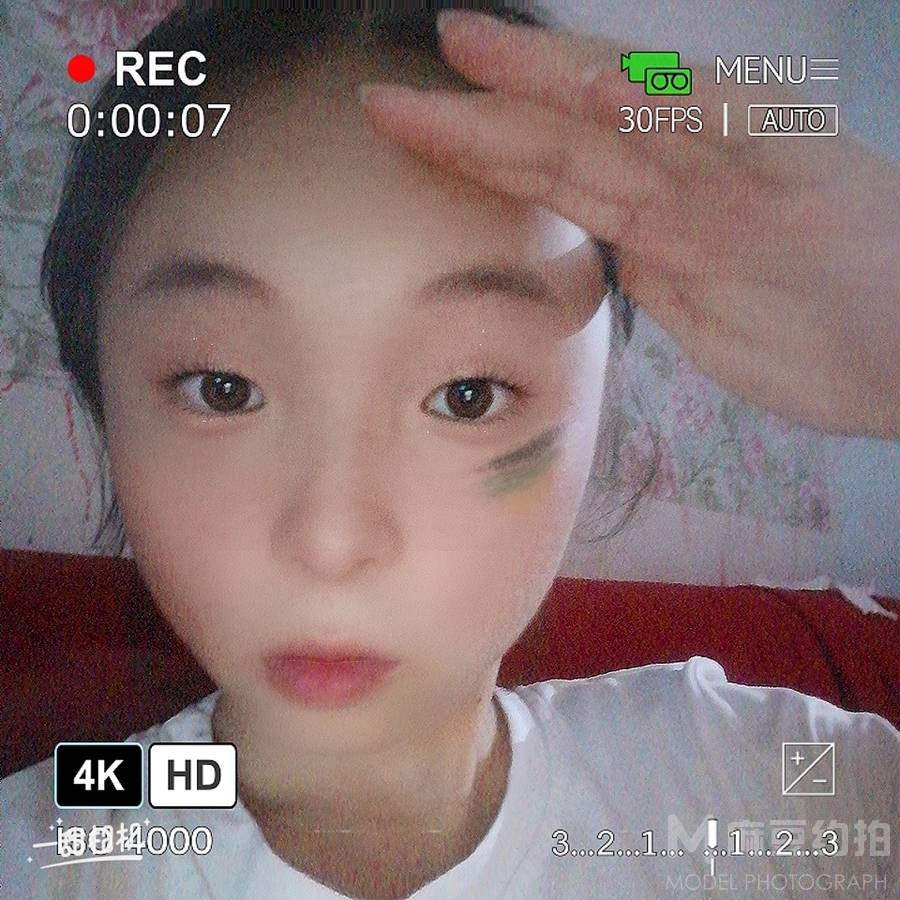妆容模特