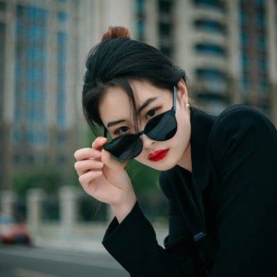 黑白模特