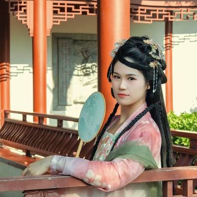 汉服模特