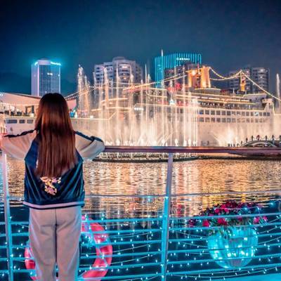 夜景模特