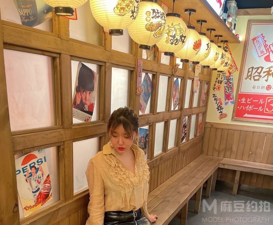 纪实模特