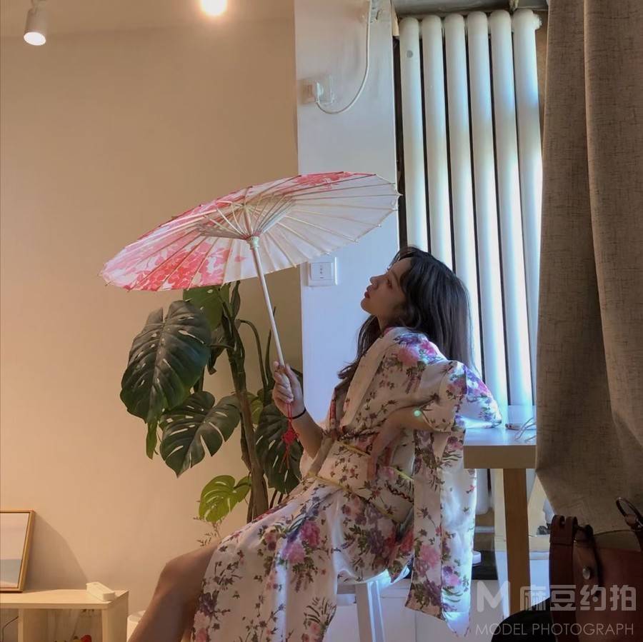 民国模特