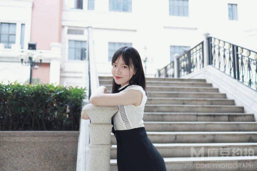 校园模特