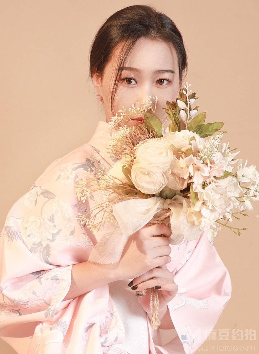 和服模特