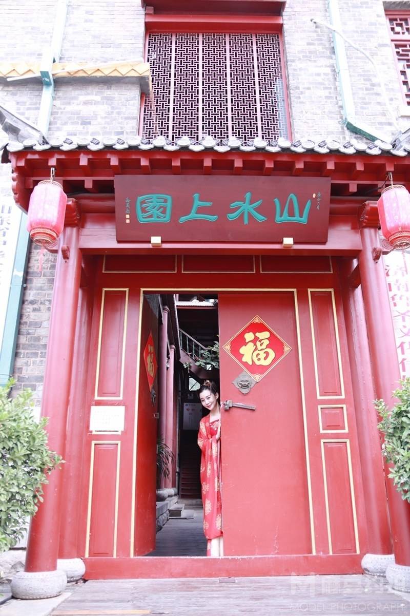 汉服模特