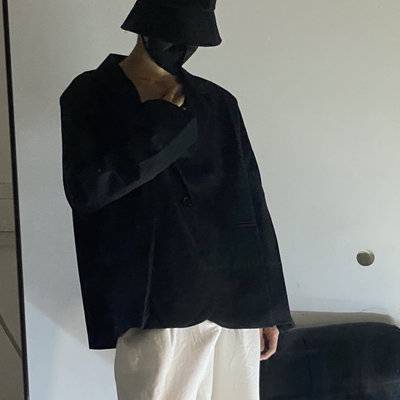 黑白模特