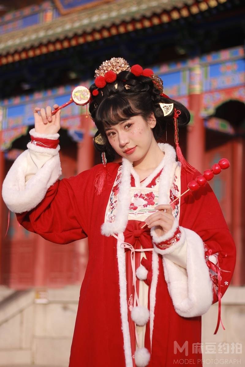 汉服模特