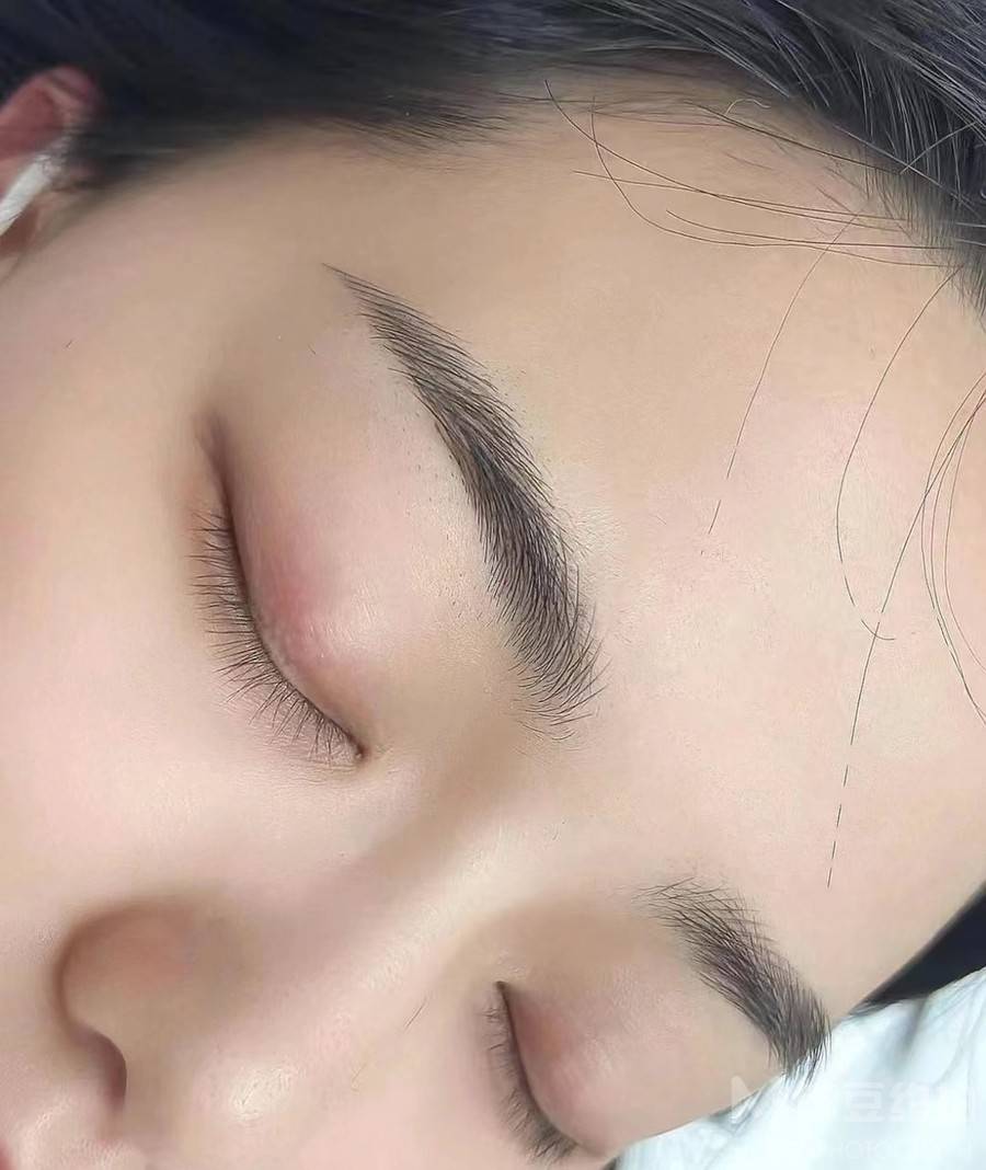 妆容模特