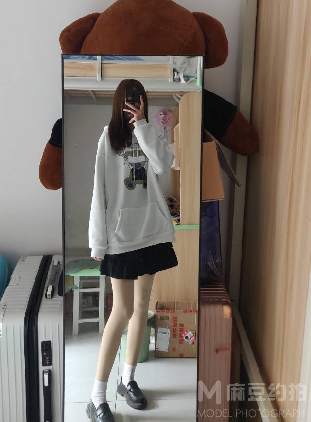 校园模特