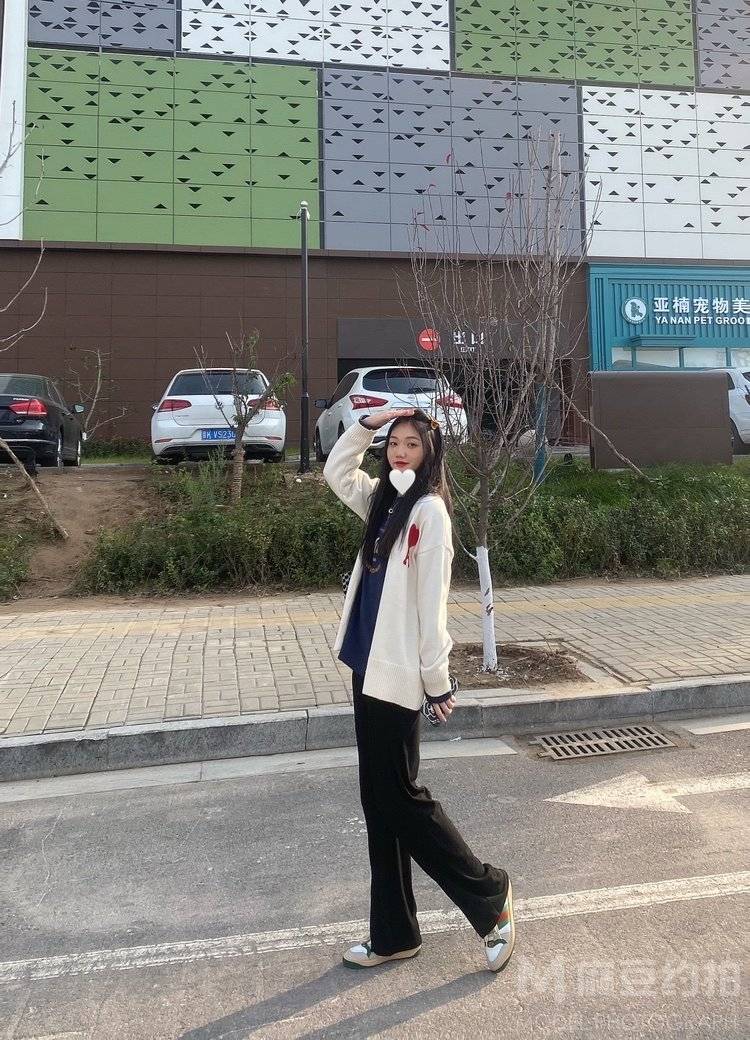 校园模特