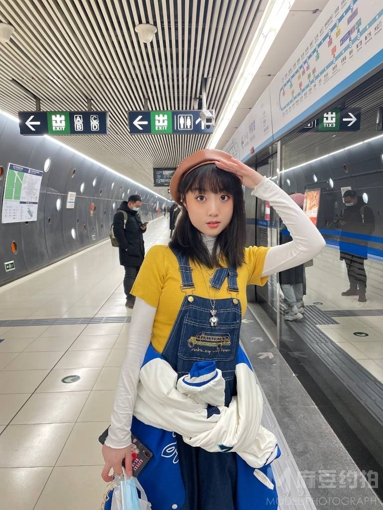 少女模特