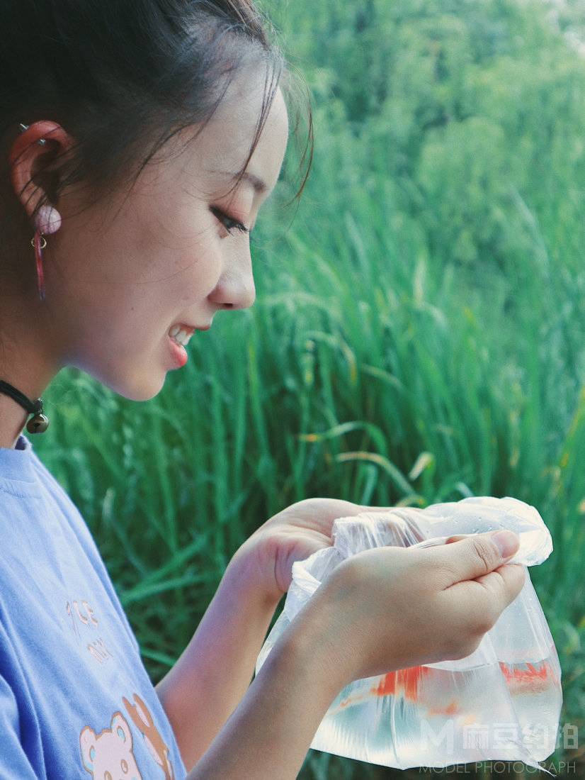 清新模特