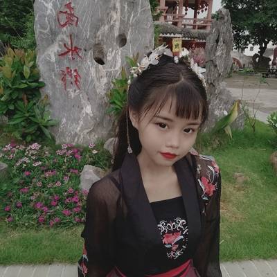 黑白模特