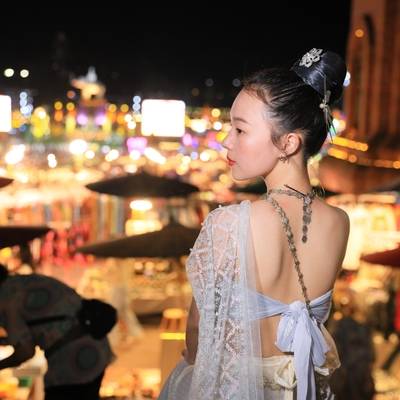 夜景模特