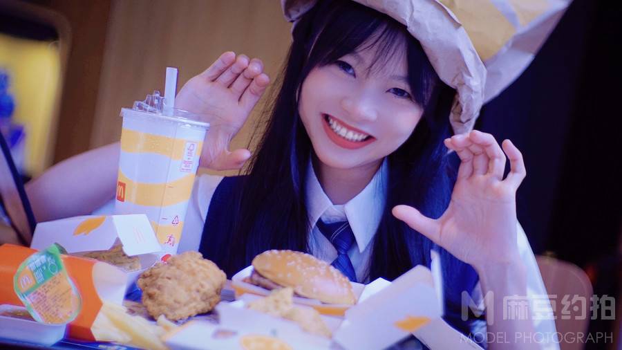 少女模特