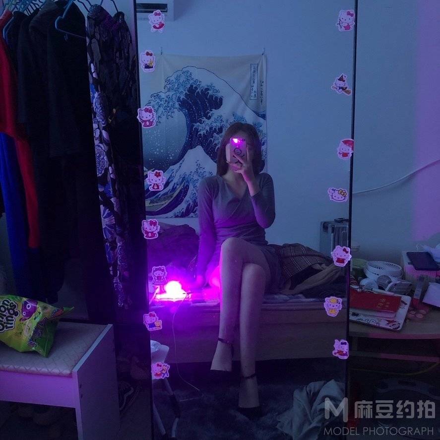 清新模特