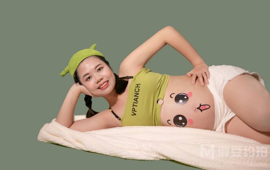 孕照模特