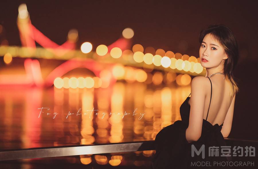 夜景模特