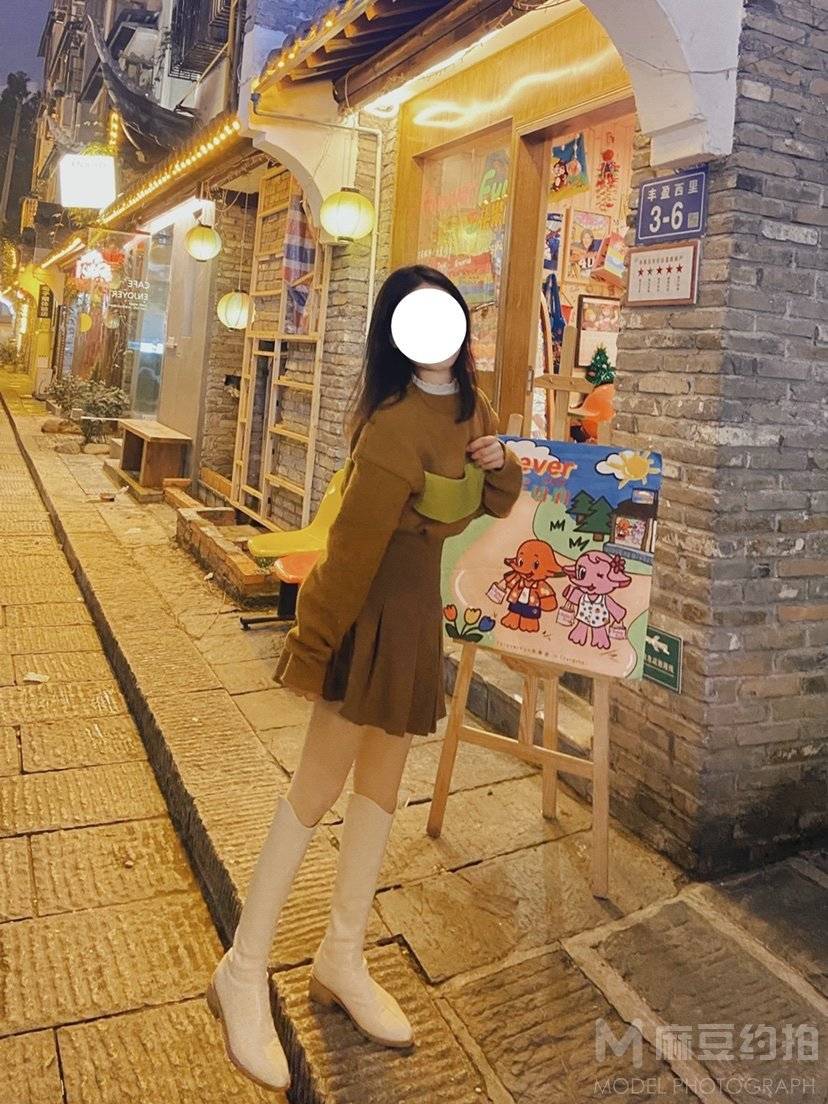 清新模特