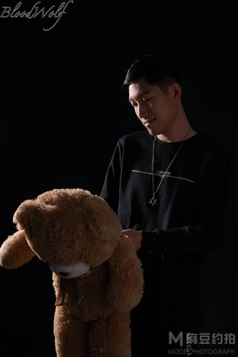 黑白模特